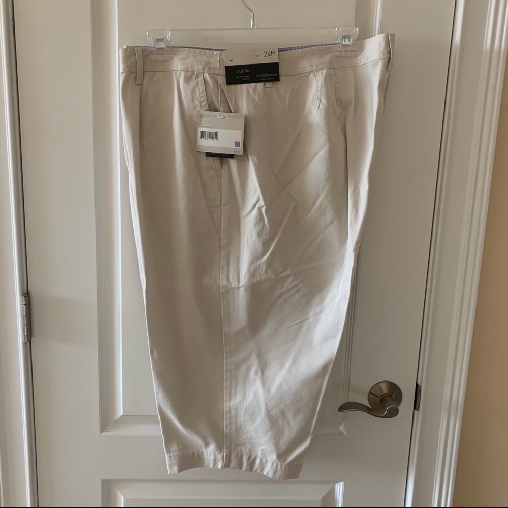 NWT Liz Claiborne Audra crop pants